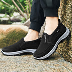 UnisexBreathable Sneakers – Comfortable Slip-On Casual Shoes for Spring and Autumn; Stylish, Lightweight Walking Shoes.