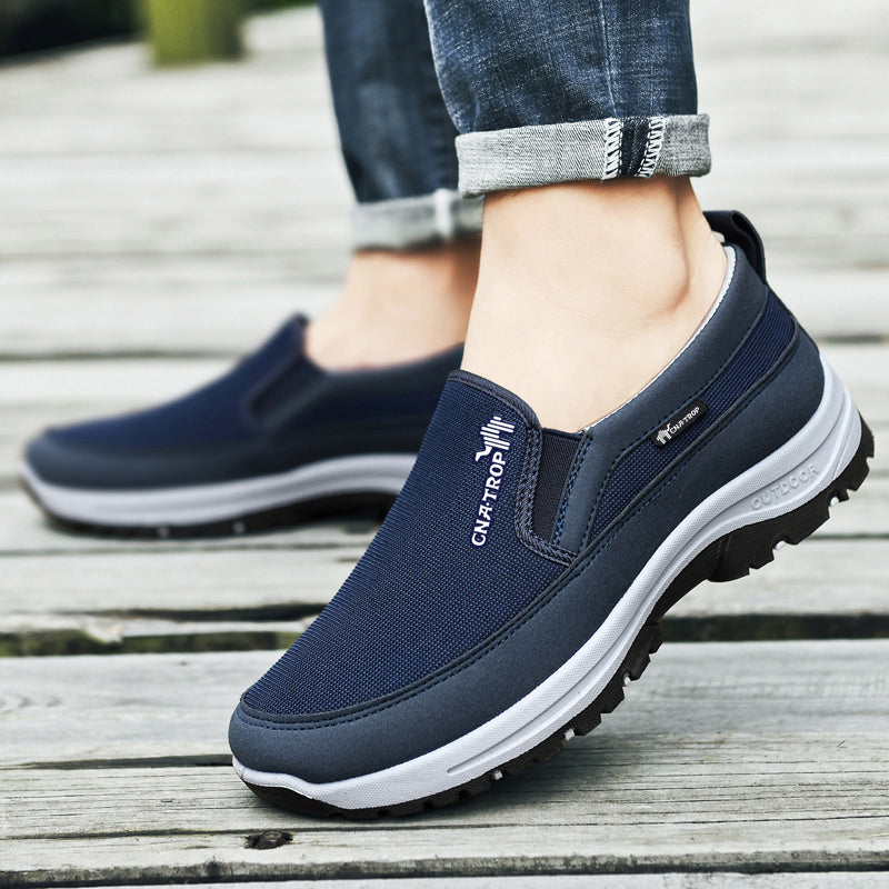 UnisexBreathable Sneakers – Comfortable Slip-On Casual Shoes for Spring and Autumn; Stylish, Lightweight Walking Shoes.
