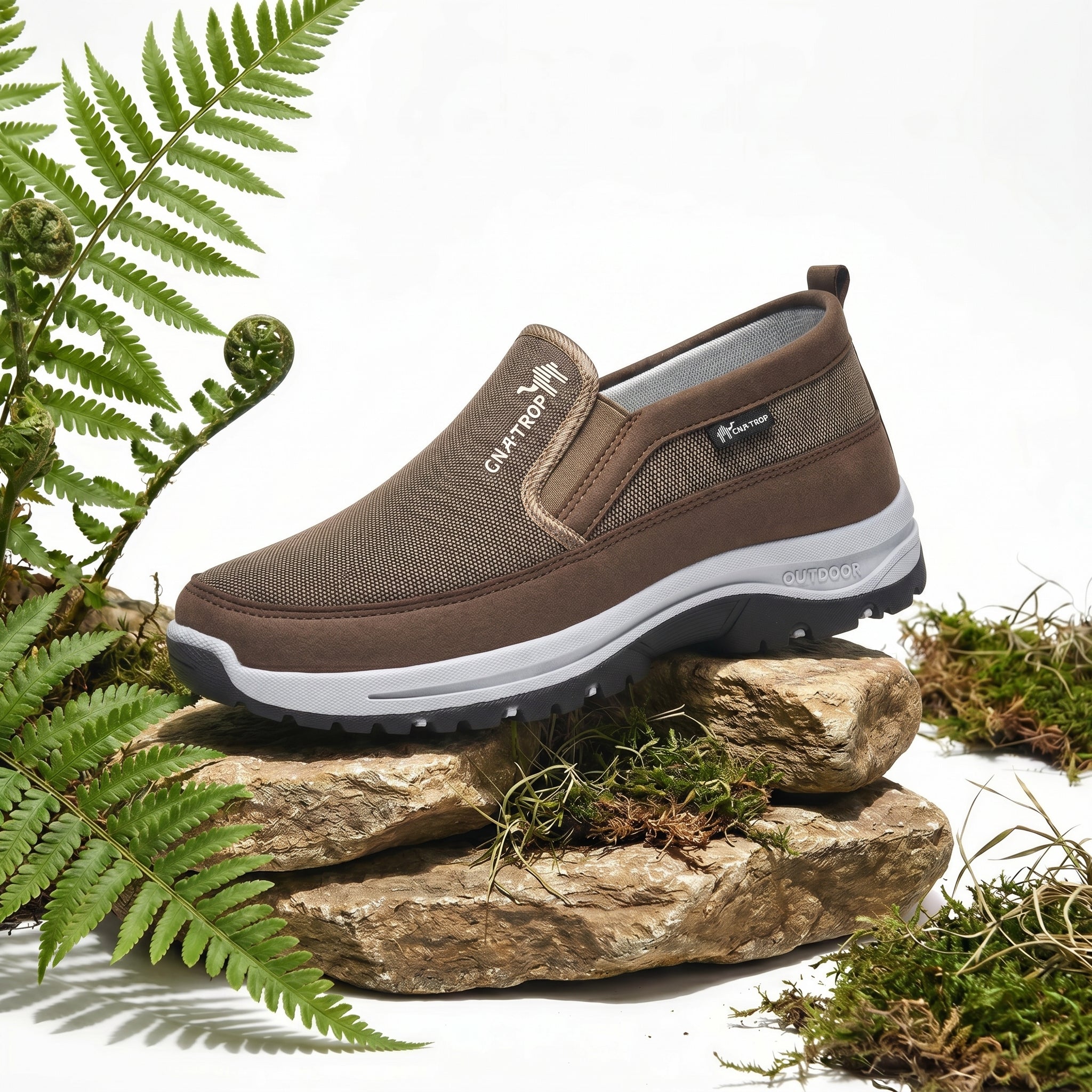UnisexBreathable Sneakers – Comfortable Slip-On Casual Shoes for Spring and Autumn; Stylish, Lightweight Walking Shoes.